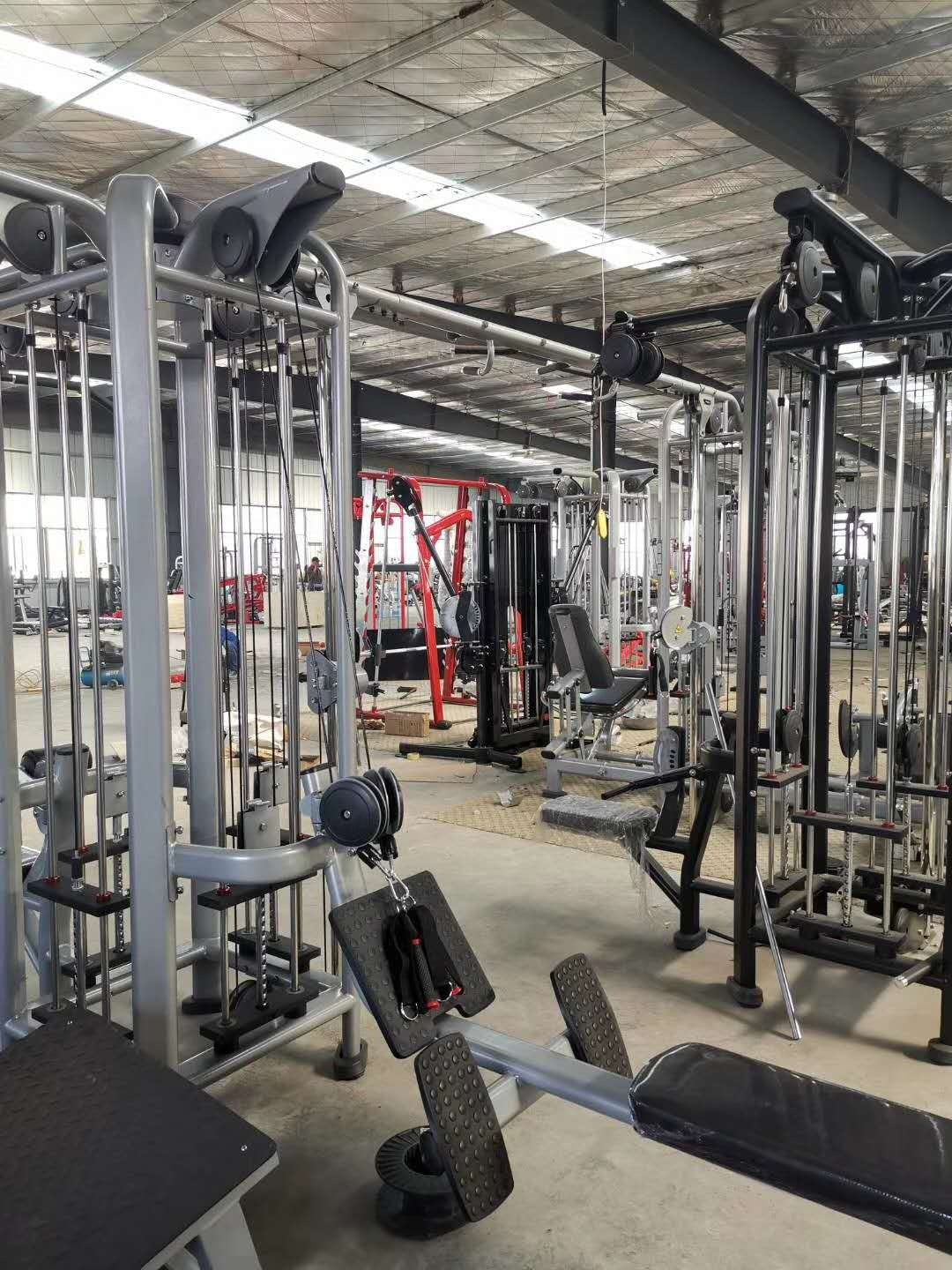 Cable stations gym hot sale